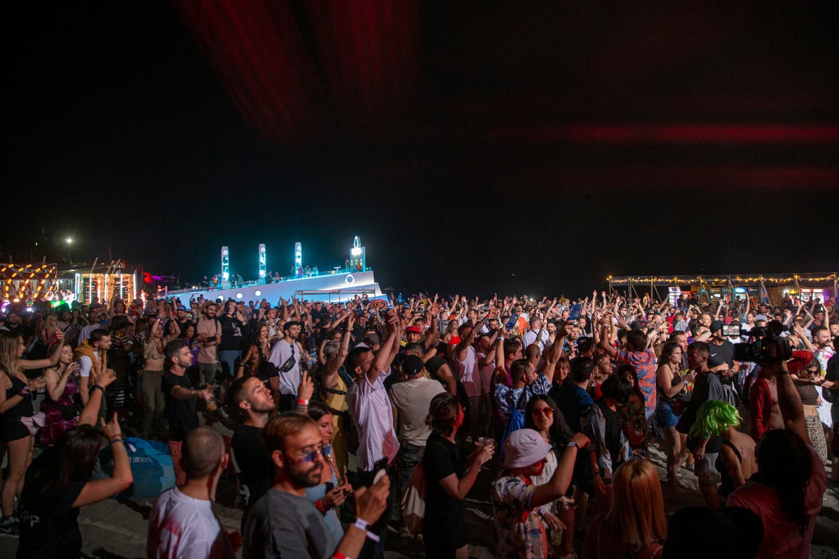 Music fans flock to Albania’s beach festival despite virus Spain Europe