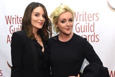 Tina Fey teases Jane Krakowski over bizarre Mike Lindell story at comedy gala