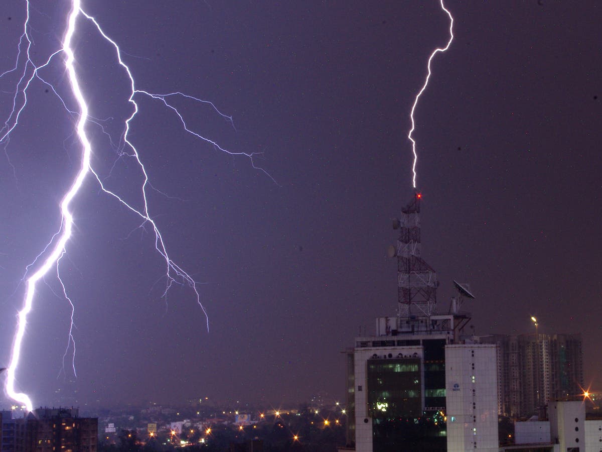 Lightning strikes kill 27 in India | The Independent