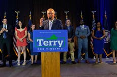 McAuliffe win sets up Virginia clash with outsider Youngkin