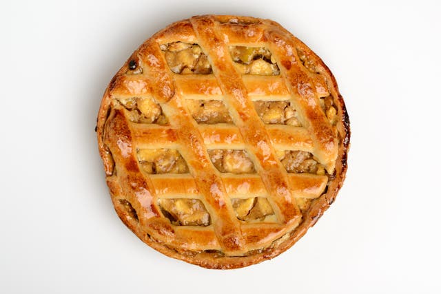 <p>Origins of apple pie sparks debate over racism </p>