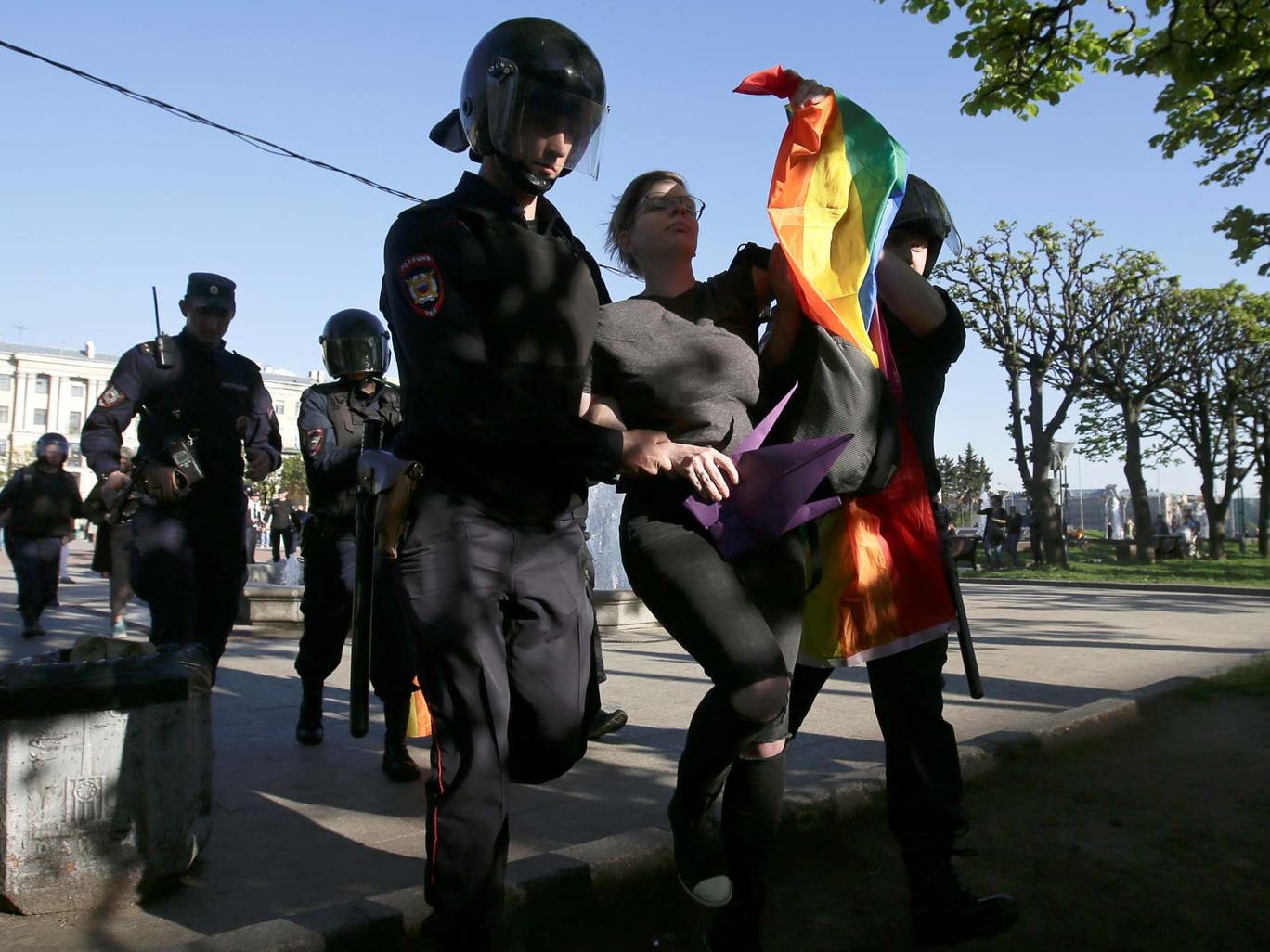 Russian police arrest a LGBT+ campaigner in May 2019