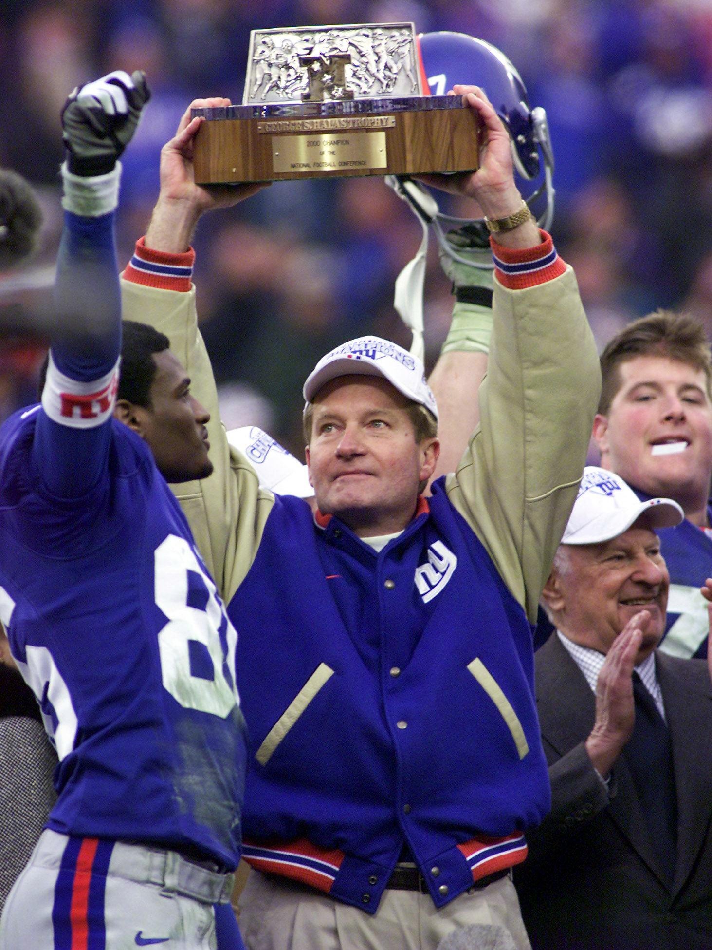 Head coach Jim Fassel with quarterback Dave Brown of the New York