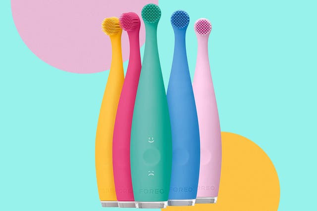<p>The silicone material that makes the brush a perfect match for children and their milk teeth</p>