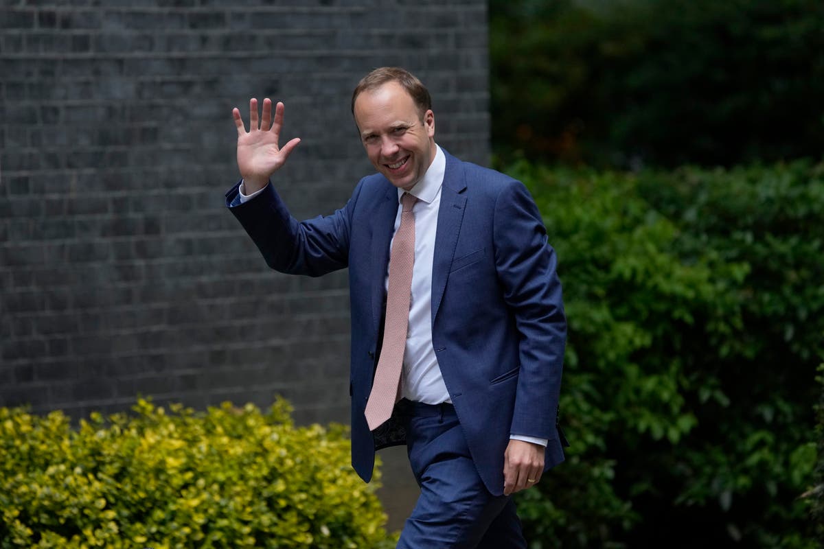 Self-isolation payments held down to deter &lsquo;gaming&rsquo; of system, Matt Hancock reveals
