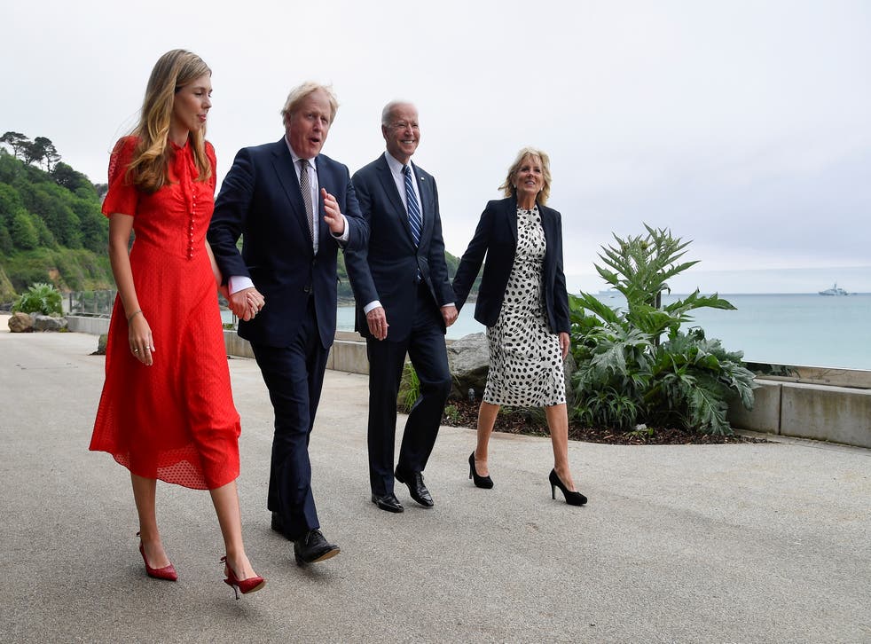 <p>Boris Johnson, his wife Carrie Johnson and Joe Biden with first lady Jill Biden walk outside Carbis Bay Hotel</p>