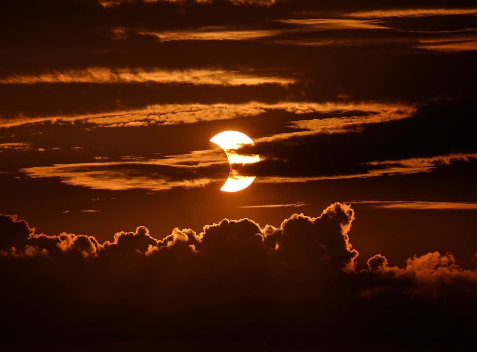 ECLIPSE SOLAR