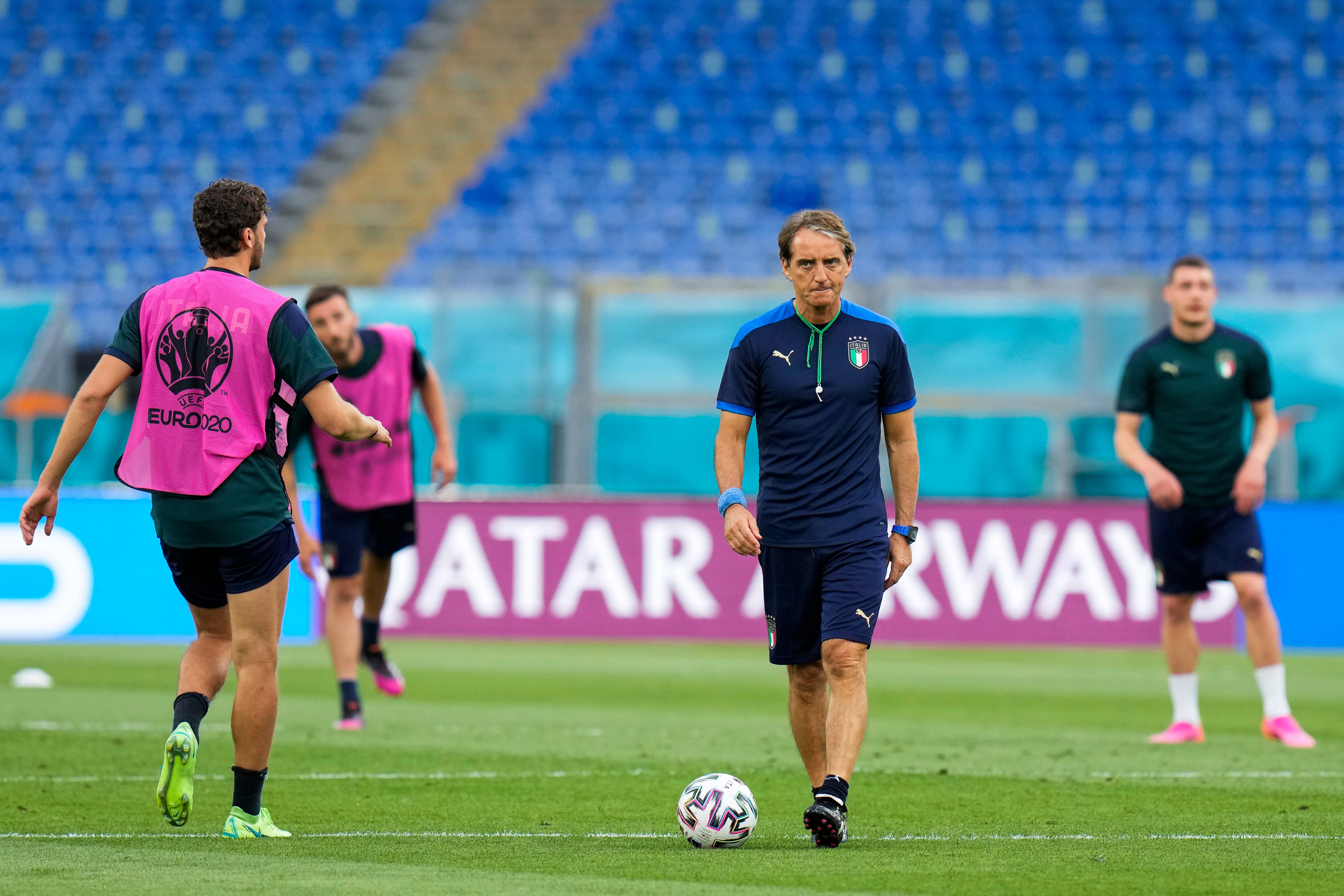 Roberto Mancini takes training ahead of Italy's match with Turkey