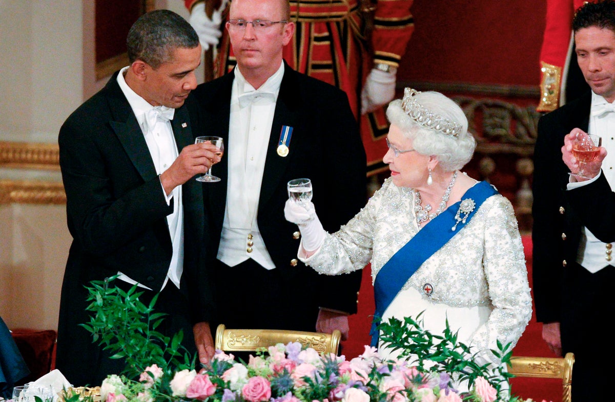 Biden, Kraliçe Elizabeth ile görüşen 13. ve son ABD başkanı oldu