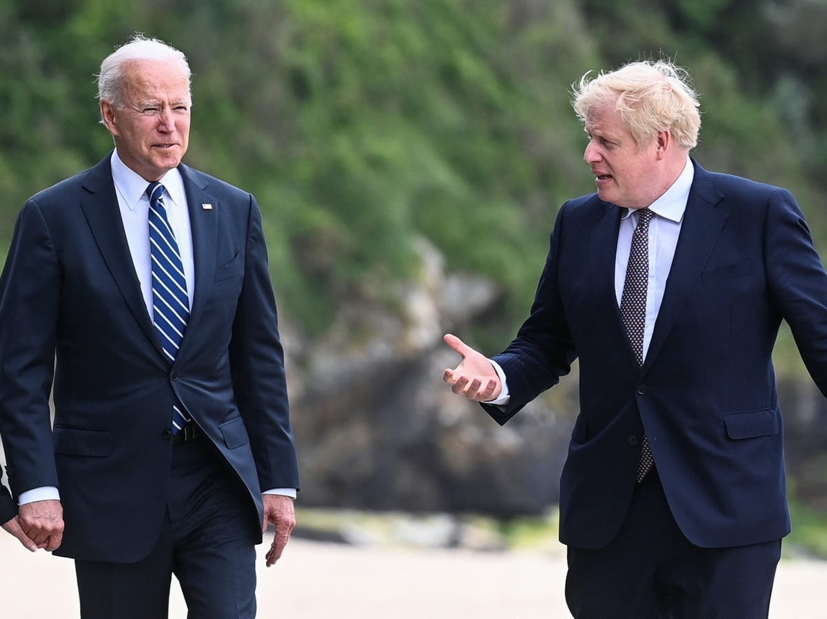 Inside Politics: Macron spoils G7 mood with protocol warning Inside Politics: Macron spoils G7 mood with protocol warning