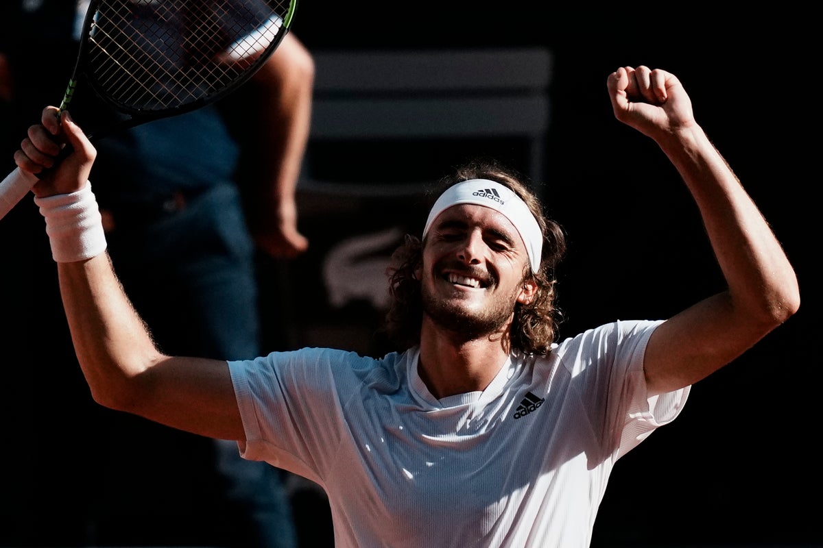 French Open 2021 Stefanos Tsitsipas Battles Past Alexander Zverev To Reach Final The Independent