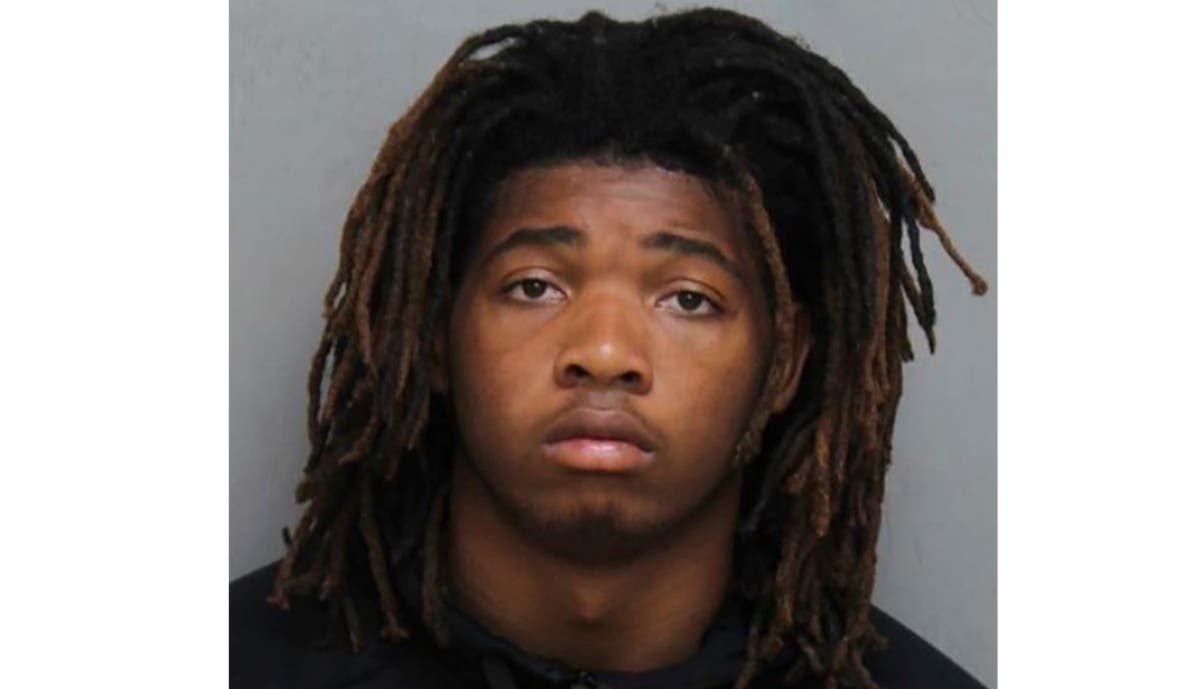 College football player accused of killing Tinder date after discovering he was a man