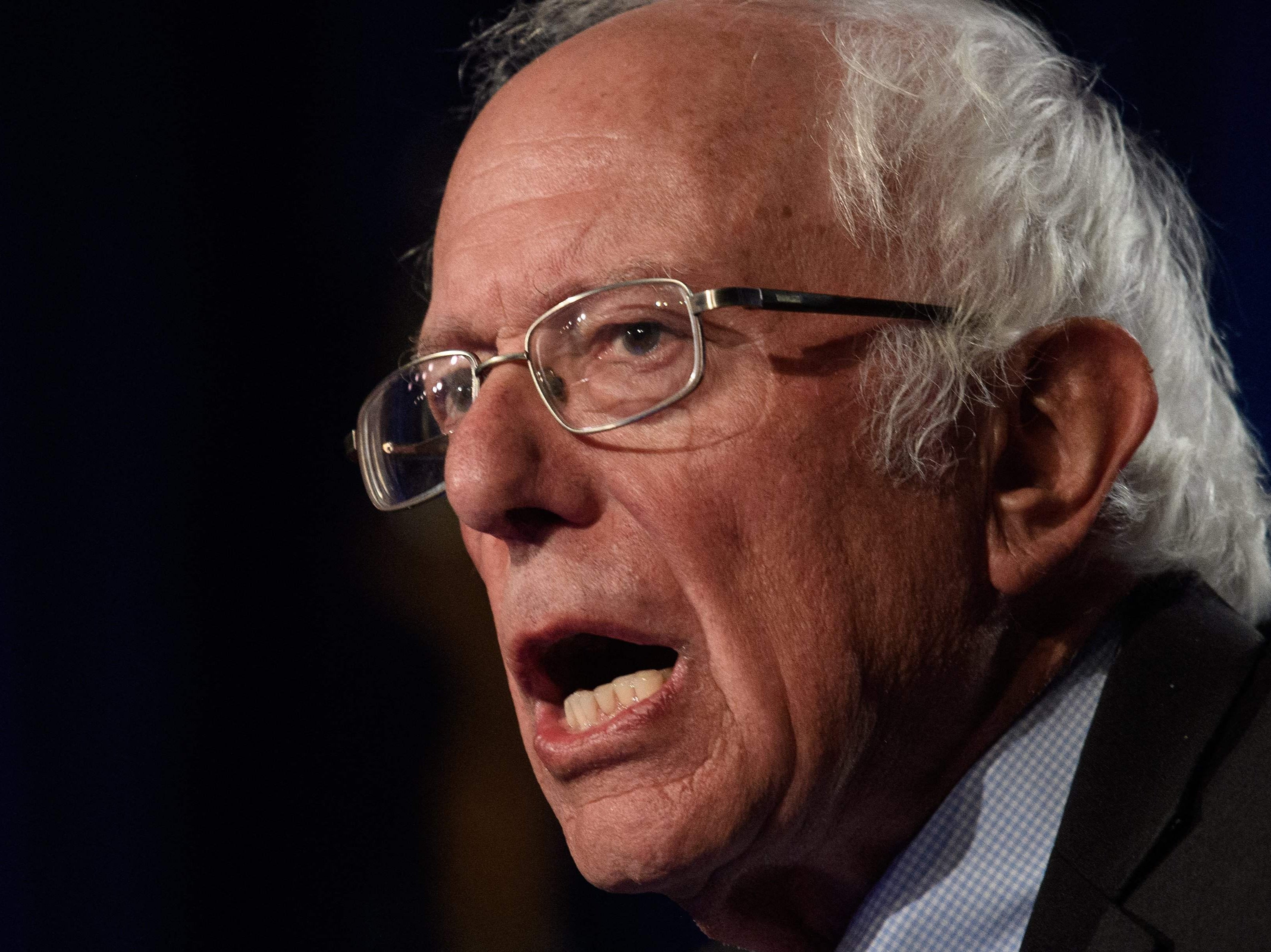 Bernie Sanders has contrasted the stagnant level of pay with the vastly increased wealth of America’s richest people