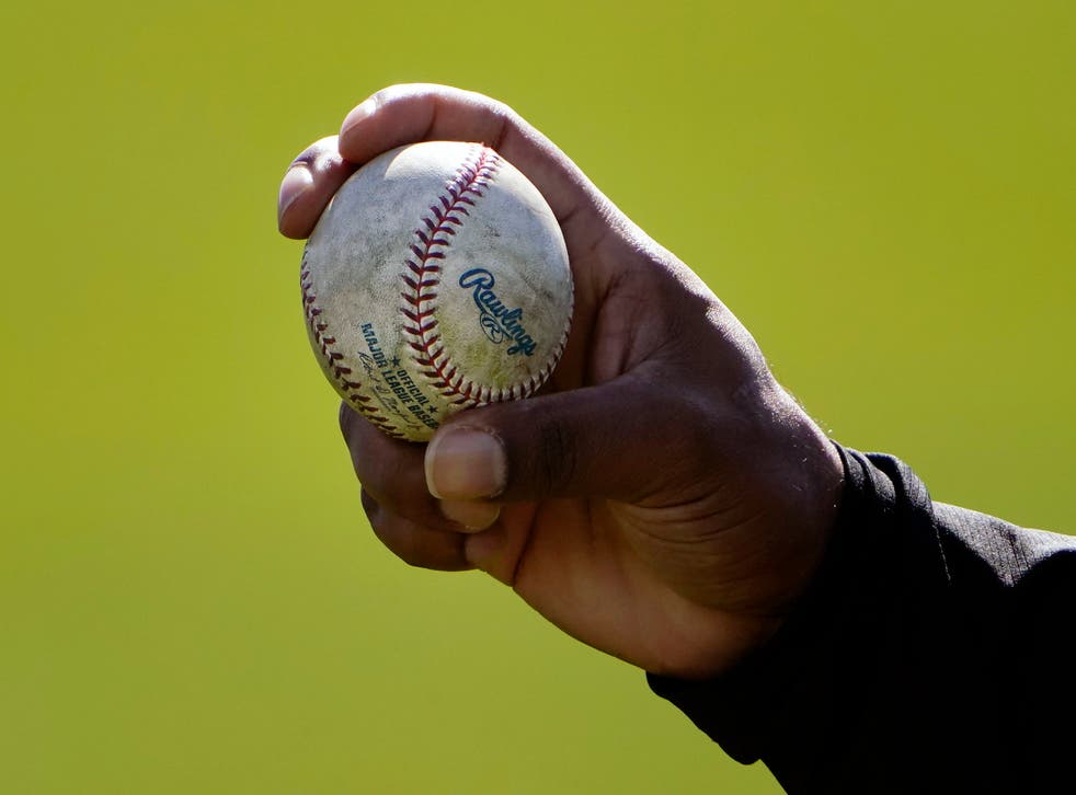MLB