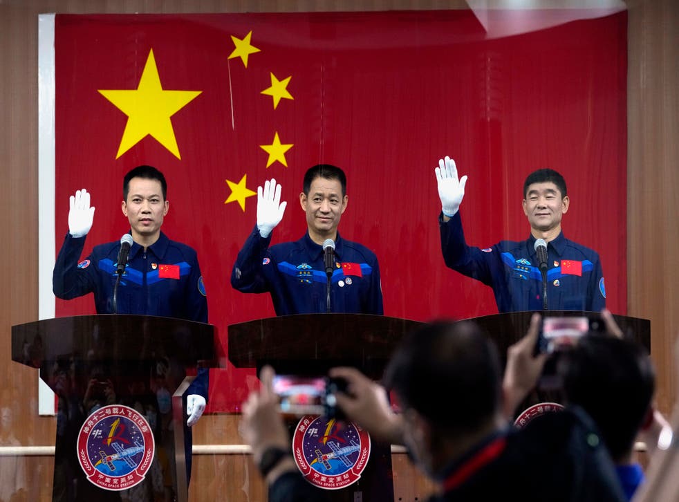 CHINA-VIAJE ESPACIAL