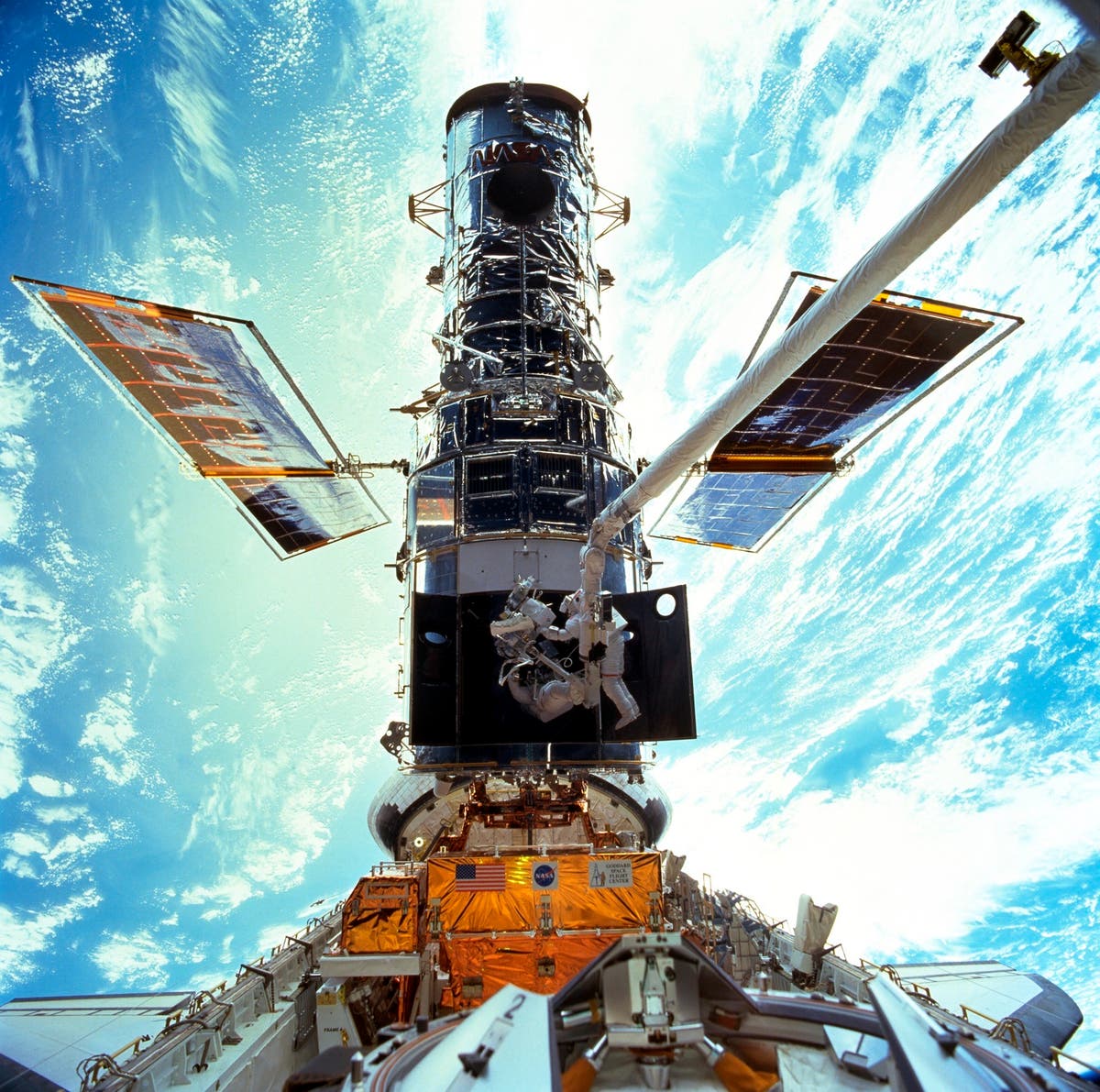 Computer trouble hits Hubble Space Telescope, science halted