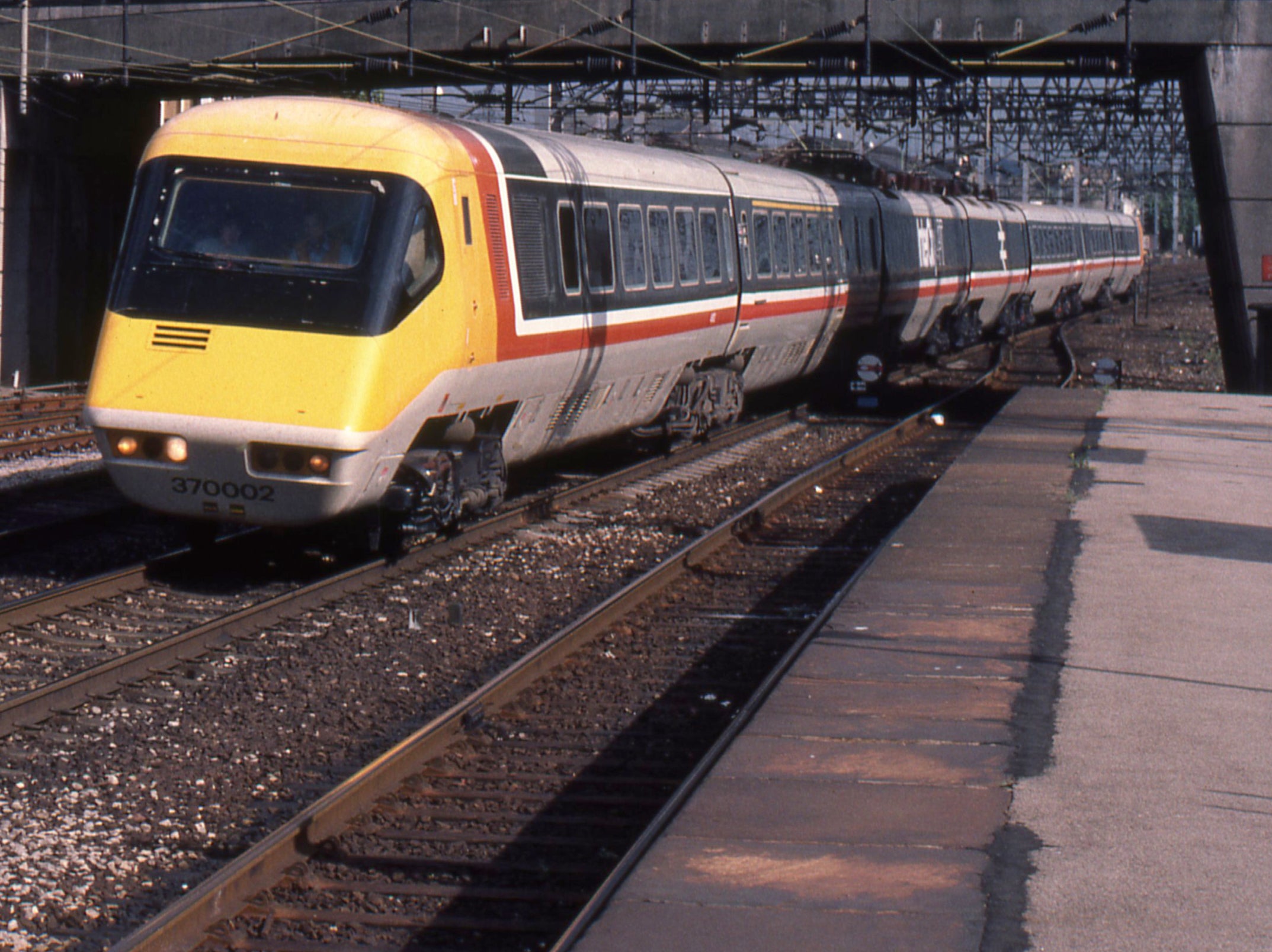 Fast track: Advanced Passenger Train, which has held the London-Glasgow speed record since 1984