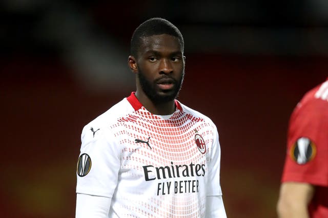 Fikayo Tomori has completed a permanent move to AC Milan