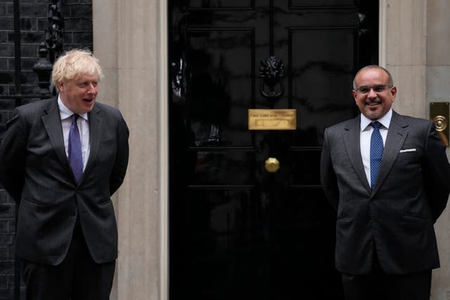 <p>Boris Johnson met with Salman bin Hamad Al Khalifa on Thursday</p>