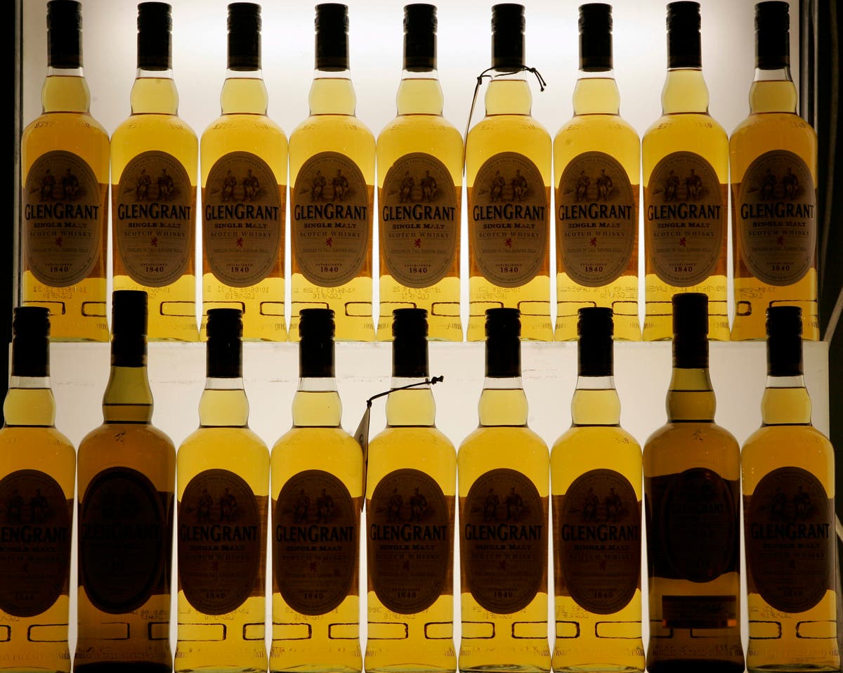 Scotch whisky makers welcome suspension of costly US tariffs