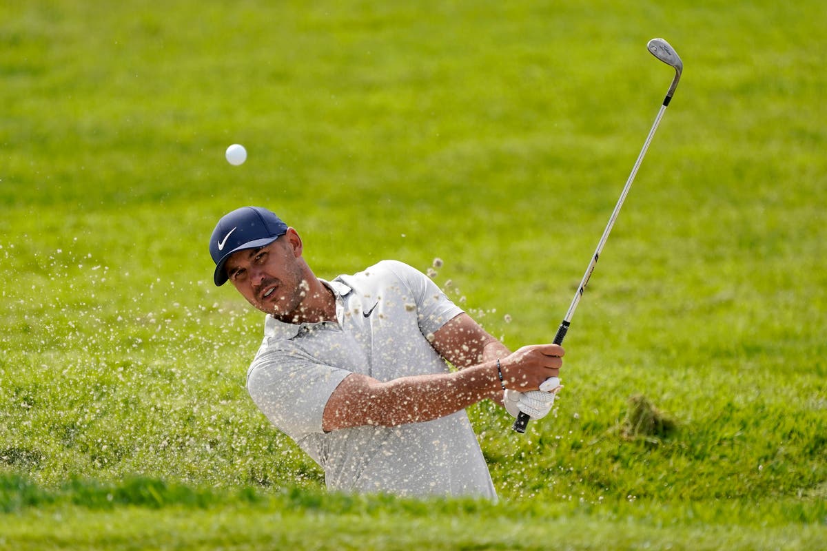 Brooks Koepka makes promising start to US Open as Phil Mickelson struggles