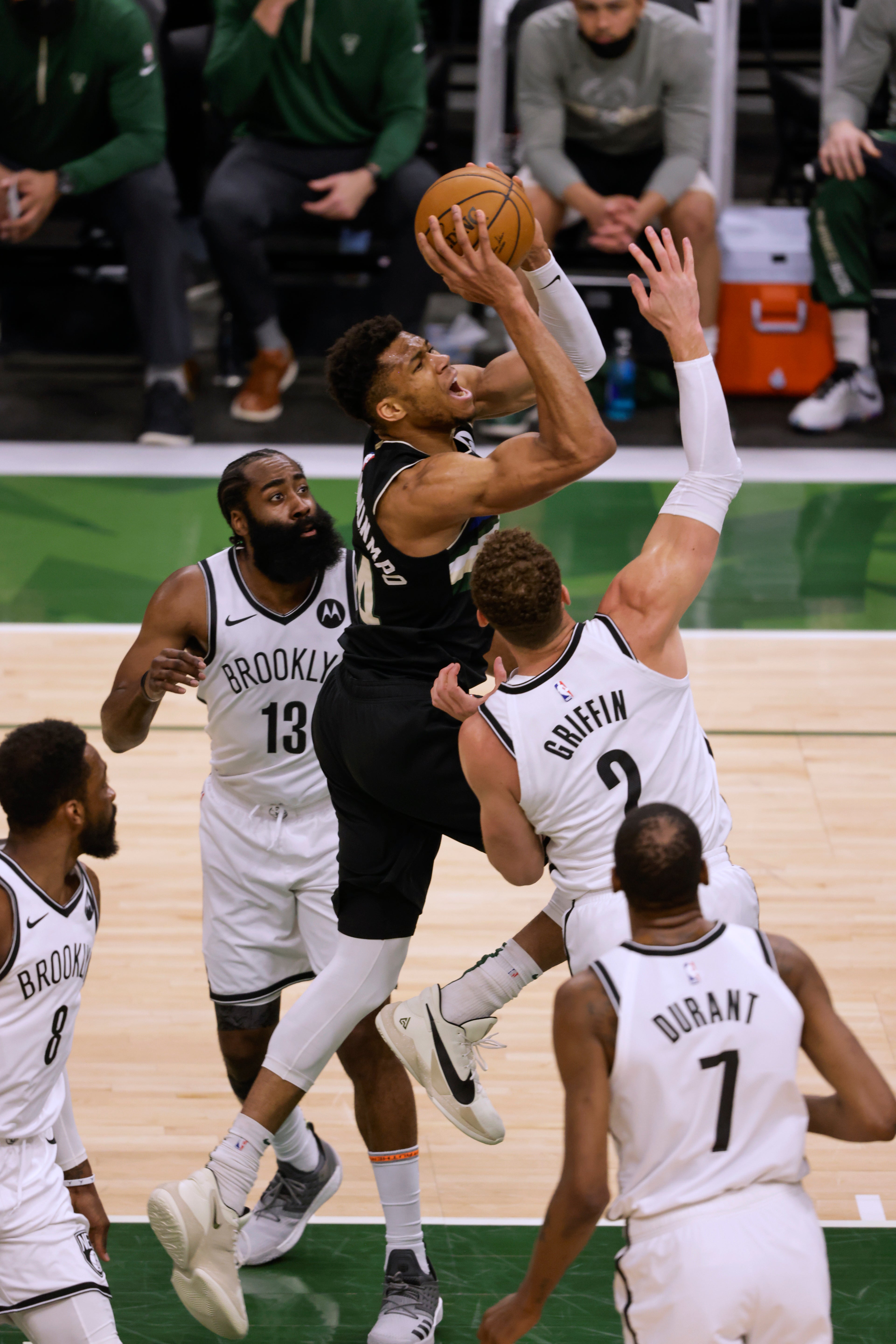 Giannis Antetokounmpo And Kevin Durant Show Out During Nets-Bucks 