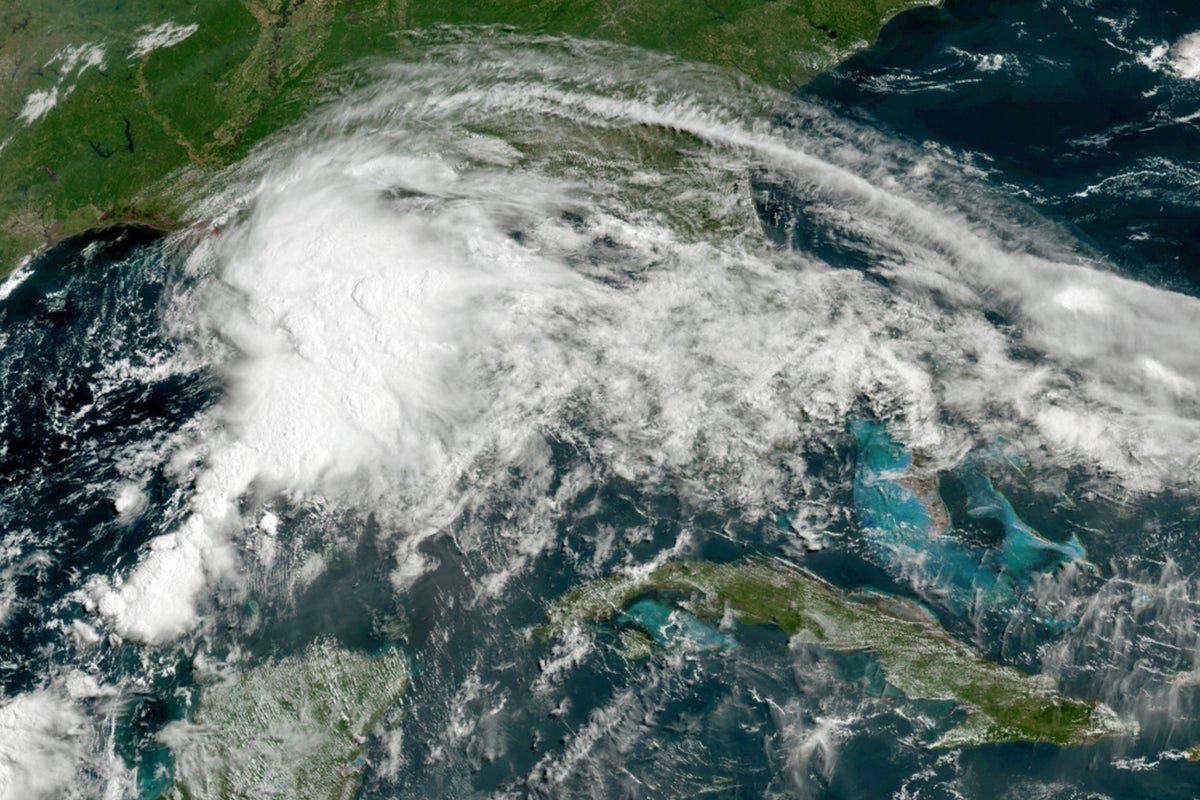 Tropical system to bring heavy rain, flooding to Gulf Coast Gulf Of ...