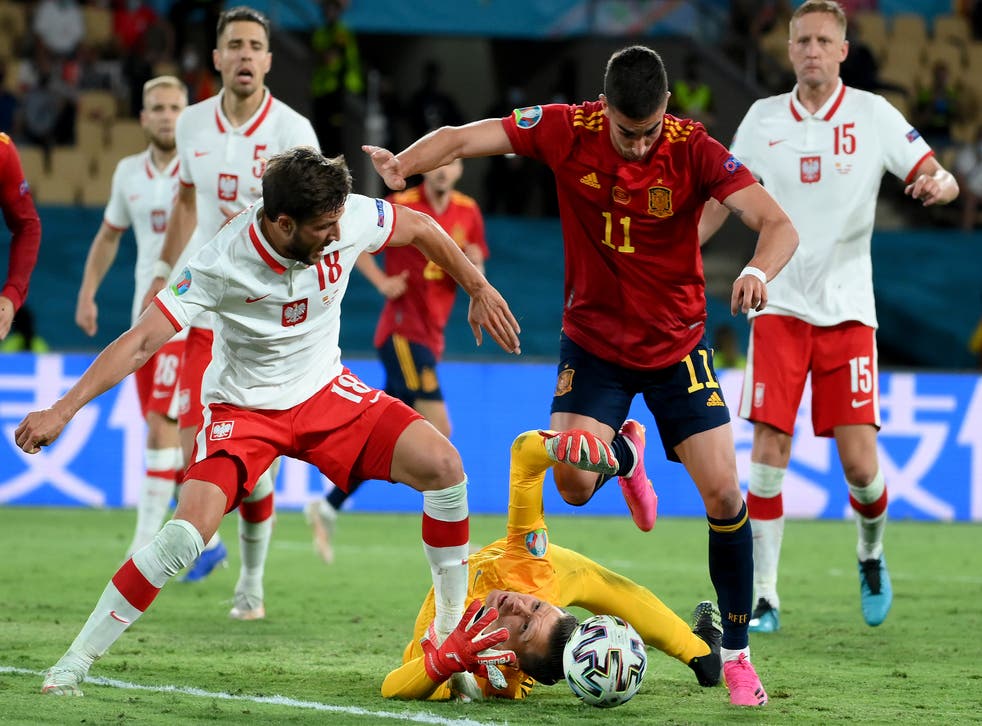 España - Polonia - 😍 Ver Online Gratis España-Polonia (sábado 19, 21.00 horas ... / La uefa ha organizado una eurocоpa diferente al celebrar sus 60 años de historia, fijando partidos por todo el continente. España - Polonia - 😍 Ver Online Gratis España-Polonia (sábado 19, 21.00 horas ... / La uefa ha organizado una eurocоpa diferente al celebrar sus 60 años de historia, fijando partidos por todo el continente.