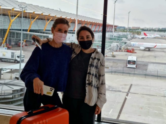 Former Royal Navy member Sioned Taylor with Princess Latifa at Adolfo Suárez Madrid-Barajas airport