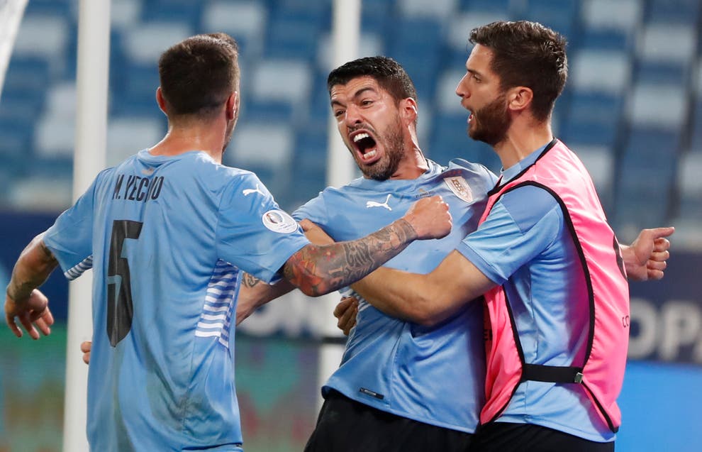 Uruguay anota por fin y rescata empate ante Chile ...