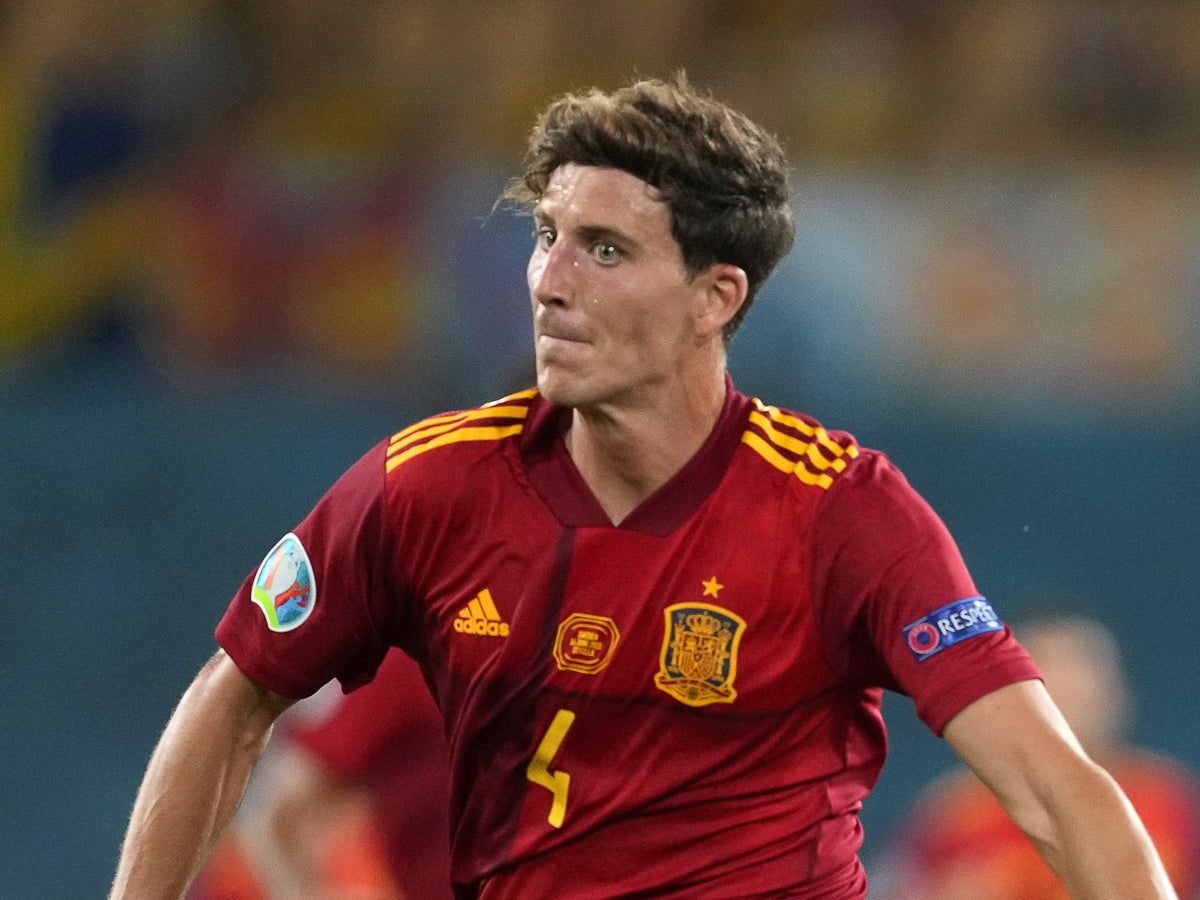 Manchester United close on Pau Torres? Transfer news, rumours and gossip