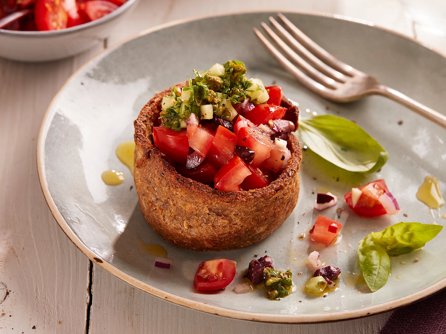 These ‘summer in a bowl’ panzanella tarts are fresh and light, but still filling, and can easily be adapted