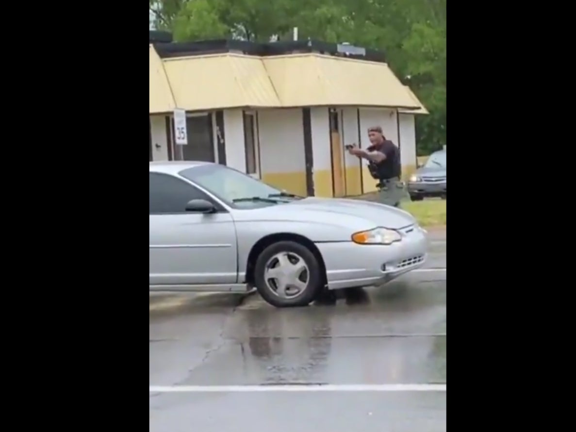 Video appearing to show a fatal shooting in Flint, Michigan, on Saturday