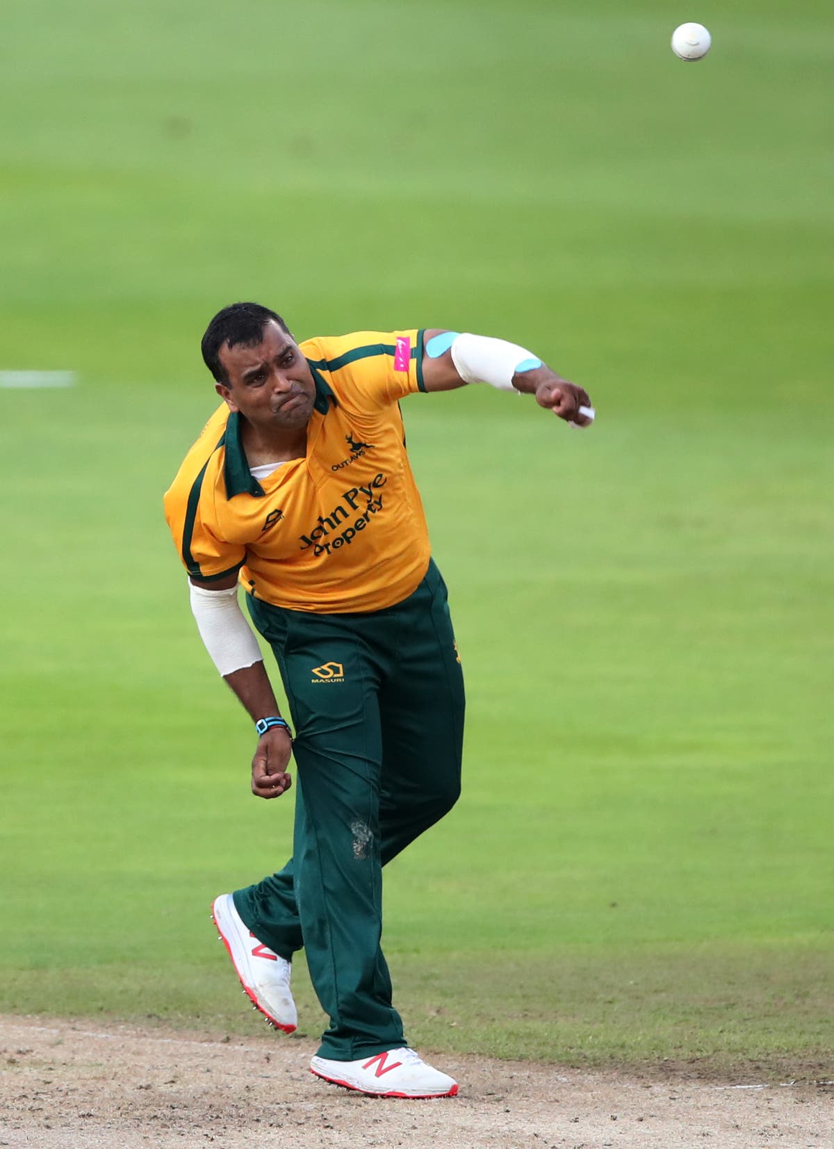 Samit Patel sets Vitality Blast bowling record in routine Nottinghamshire win