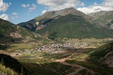 Backlash after Colorado mayor cancels Pledge of Allegiance in Colorado town