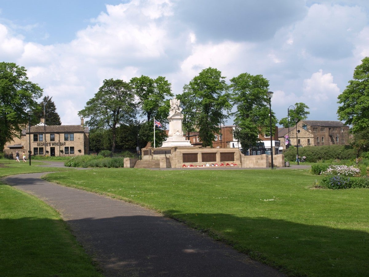 Memorial Park, with George’s Wine Bar on the left