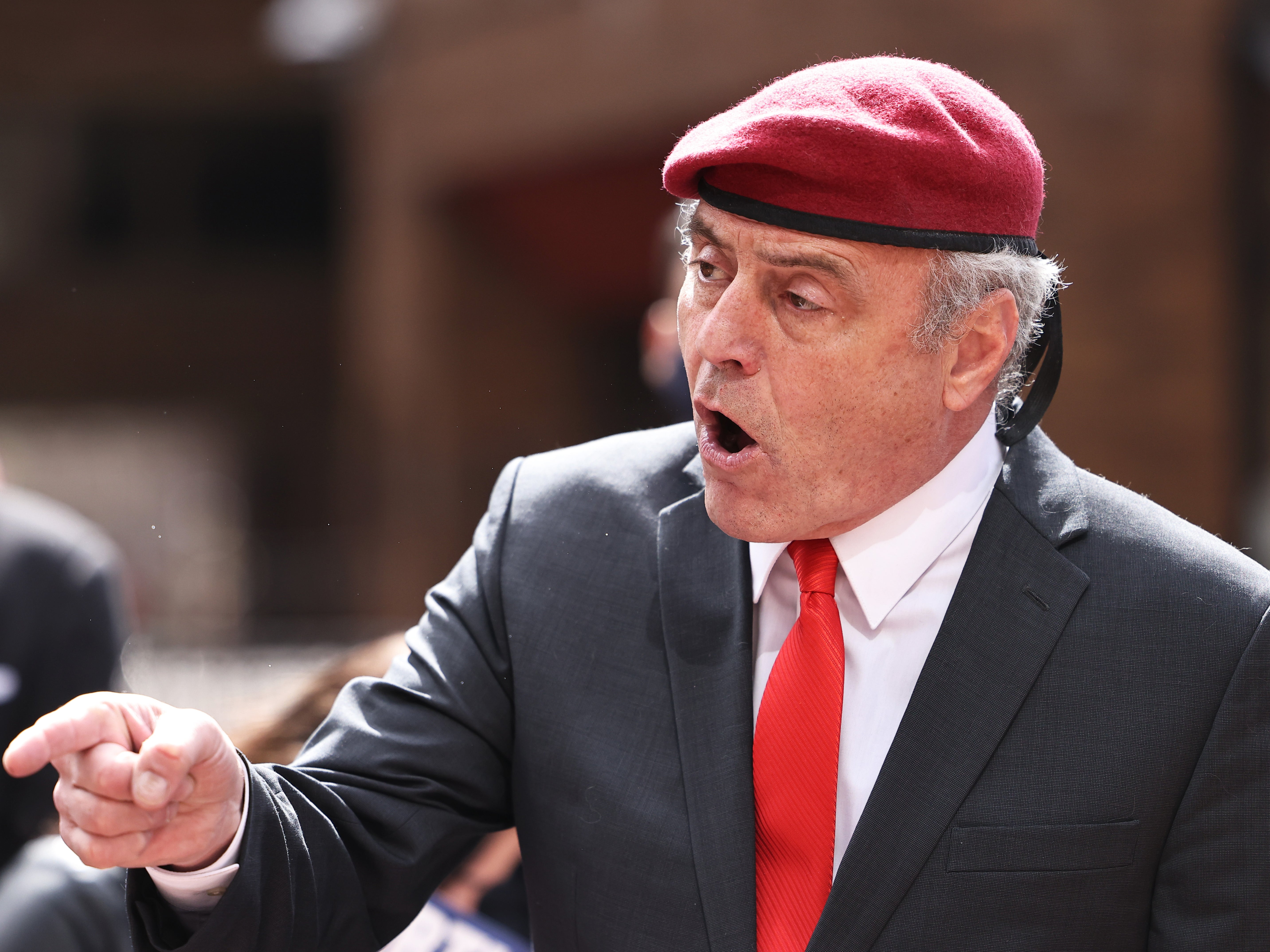 <p>NEW YORK, NEW YORK - APRIL 13: Curtis Sliwa, New York City mayoral candidate and founder of the Guardian Angels, speaks during a press conference at One Police Plaza on April 13, 2021 in New York City. </p>