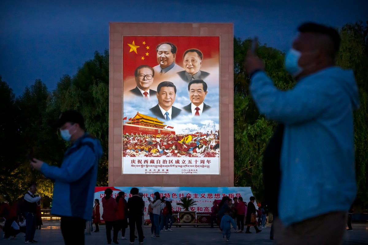 AP PHOTOS: Tibetan traditions threatened by politics, growth