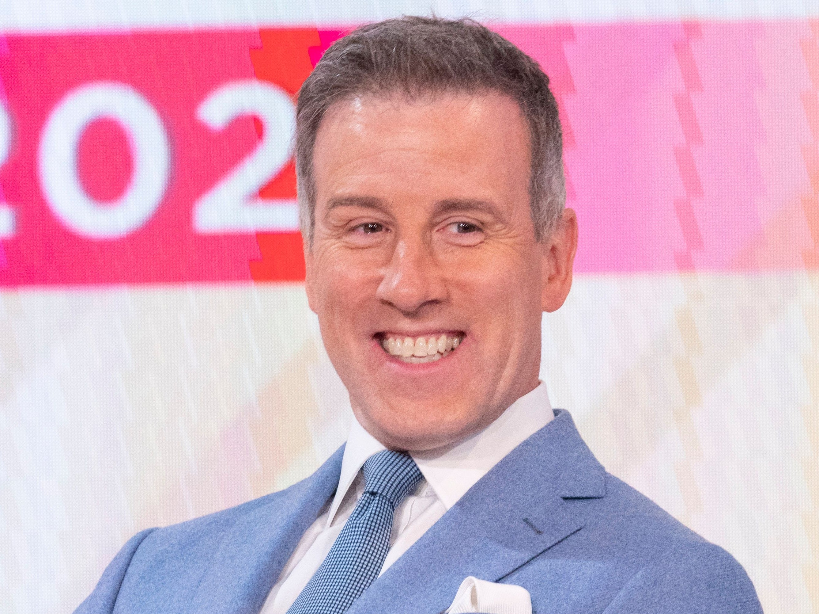 <p>Anton Du Beke</p>