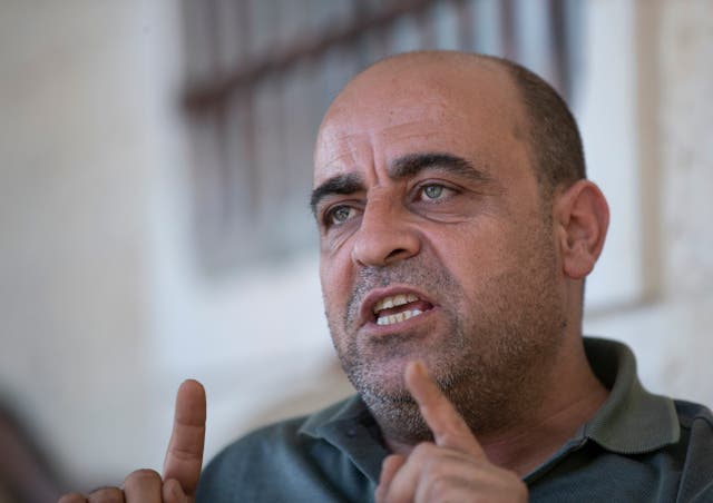 <p>Nizar Banat was 43 years old</p>