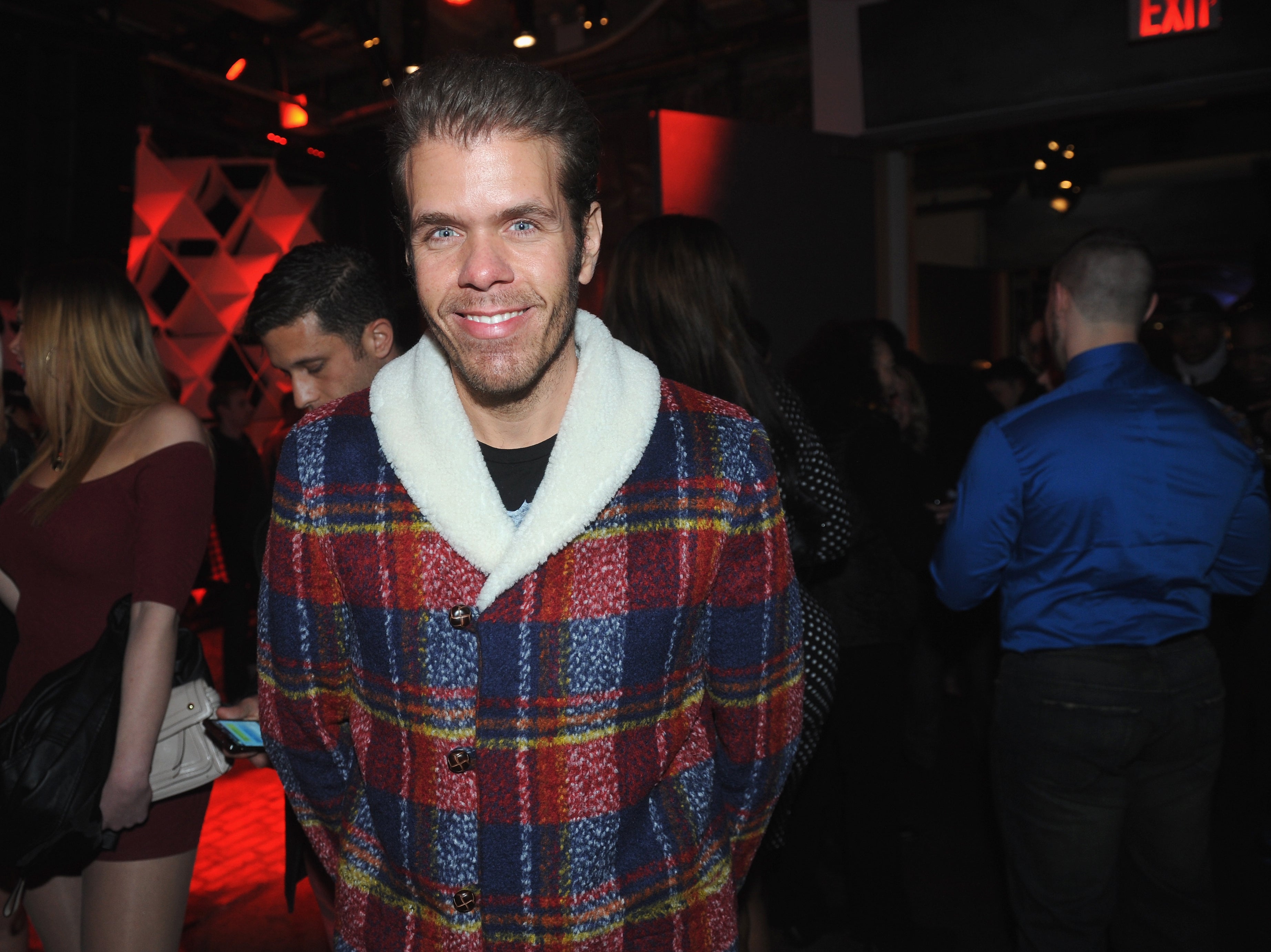 Perez Hilton Says He S Now Filled With Shame And Regret For Dunks On   NewFile 