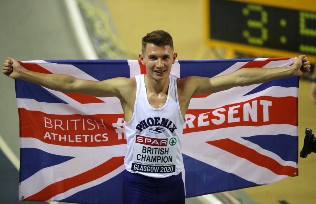 George Mills celebrates victory in the Men’s 1500m final