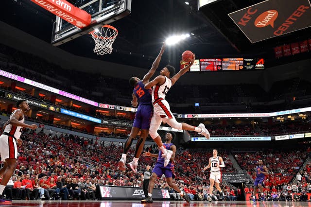 College-Athletes-Kentucky Basketball