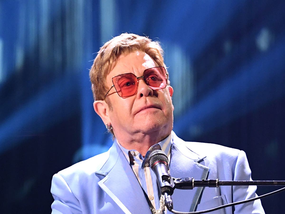 Elton John fans support singer over &lsquo;heartbreaking&rsquo; decision to postpone farewell tour 