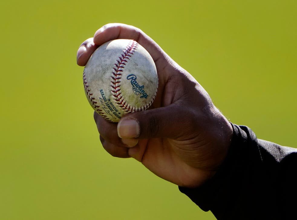 MLB