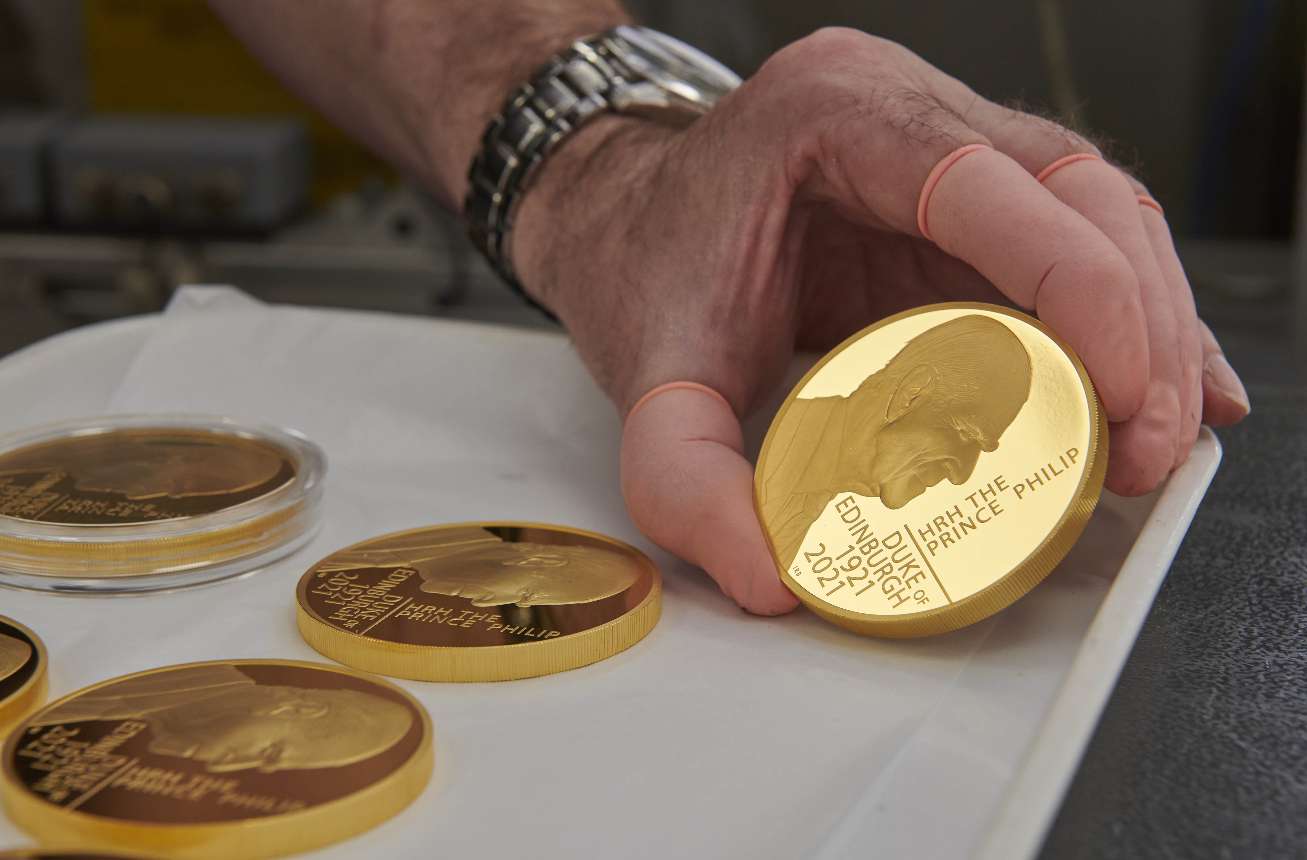 A gold coin commemorating the life of the Duke of Edinburgh