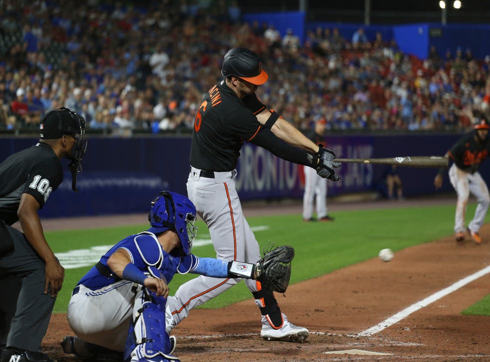 ORIOLES-AZULEJOS