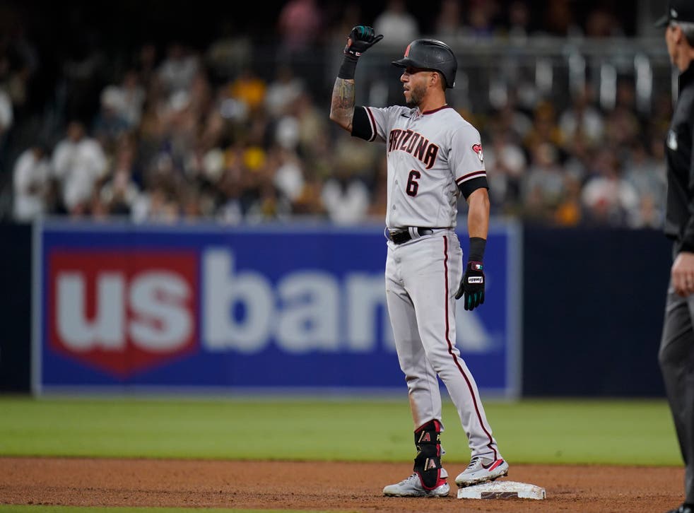 DIAMONDBACKS-PADRES