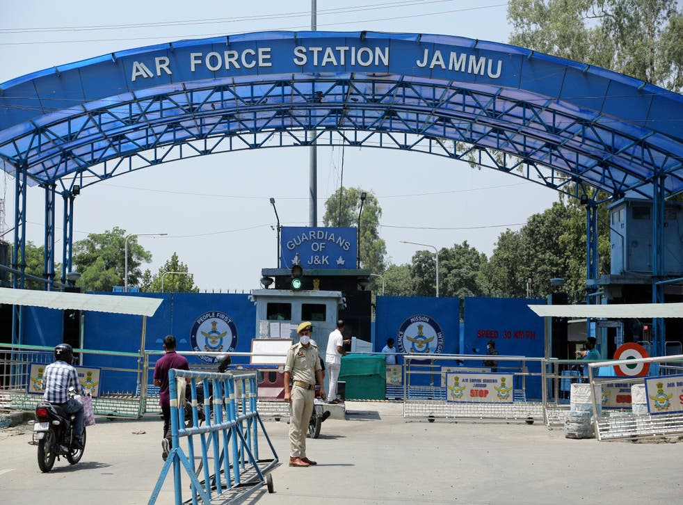 Indian police say bomb-laden drones strike Kashmir air base New Delhi Pakistan China Jammu Kashmir | The Independent