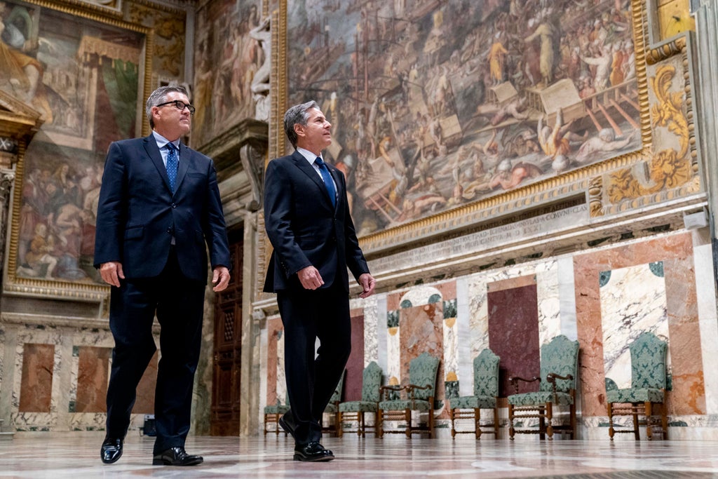 Blinken meets Pope Francis, gets VIP tour of Sistine Chapel Beijing Catholics Sistine Chapel Vatican City Antony Blinken